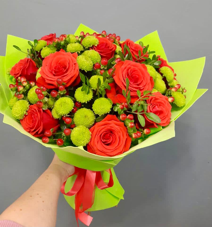 Букет цветов из: Хризантемы и Розы в Клин-9