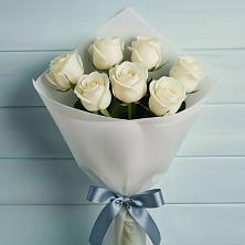 Букет 7 Белых роз Эдлесс Лав в Клин-9