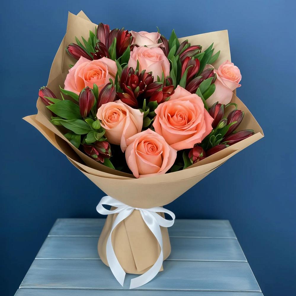 Букет цветов из: Розы и Альстромерии в Клин-9