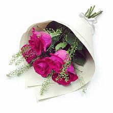 Букет цветов из:  Розы в Клин-9