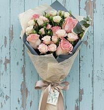 Букет цветов из:  Розы в Клин-9