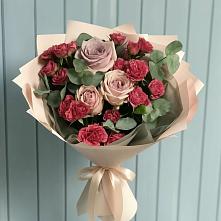 Букет цветов из:  Гвоздики и Розы #REPLACE_PRED# Клин-9